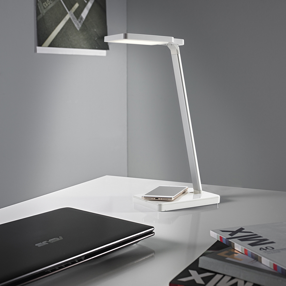 LED-Schreibtischleuchte T123 B-Ware LED-Schreibtischleuchte T123 B-Ware