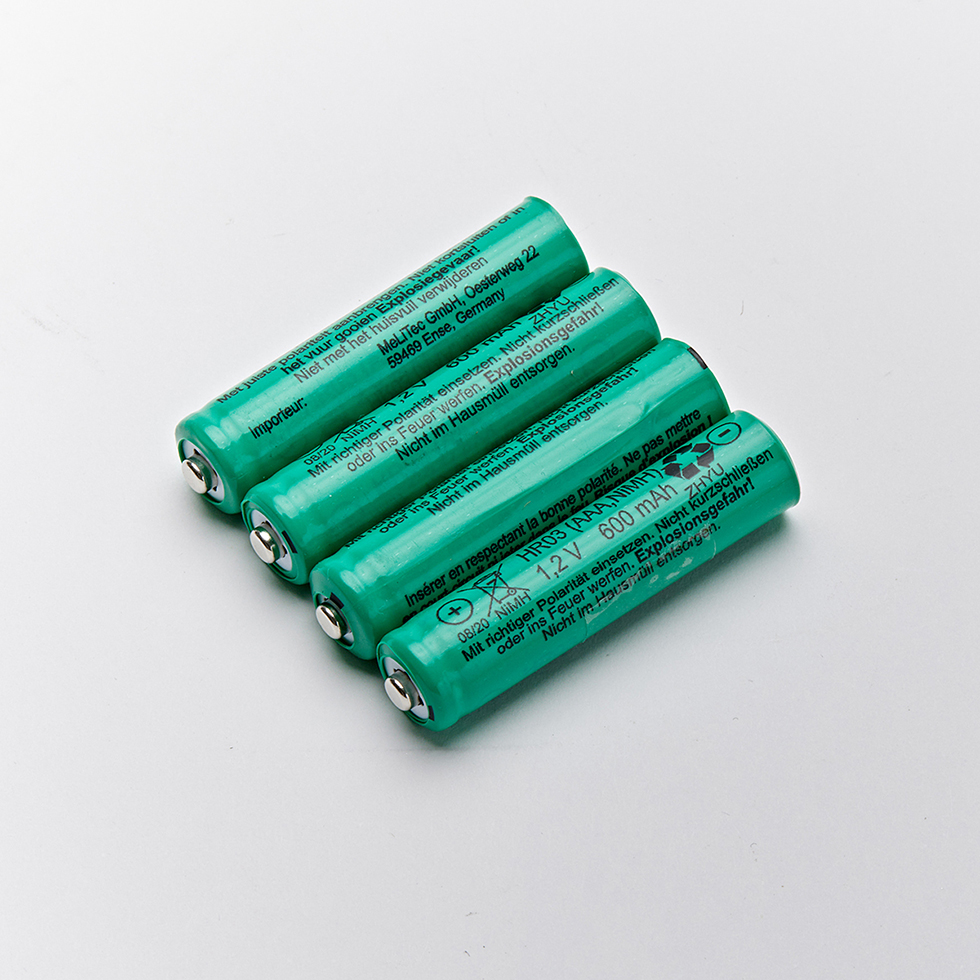4 Stück Akkus AAA 600mAh 1,2V 4 Stück Akkus AAA 600mAh 1,2V