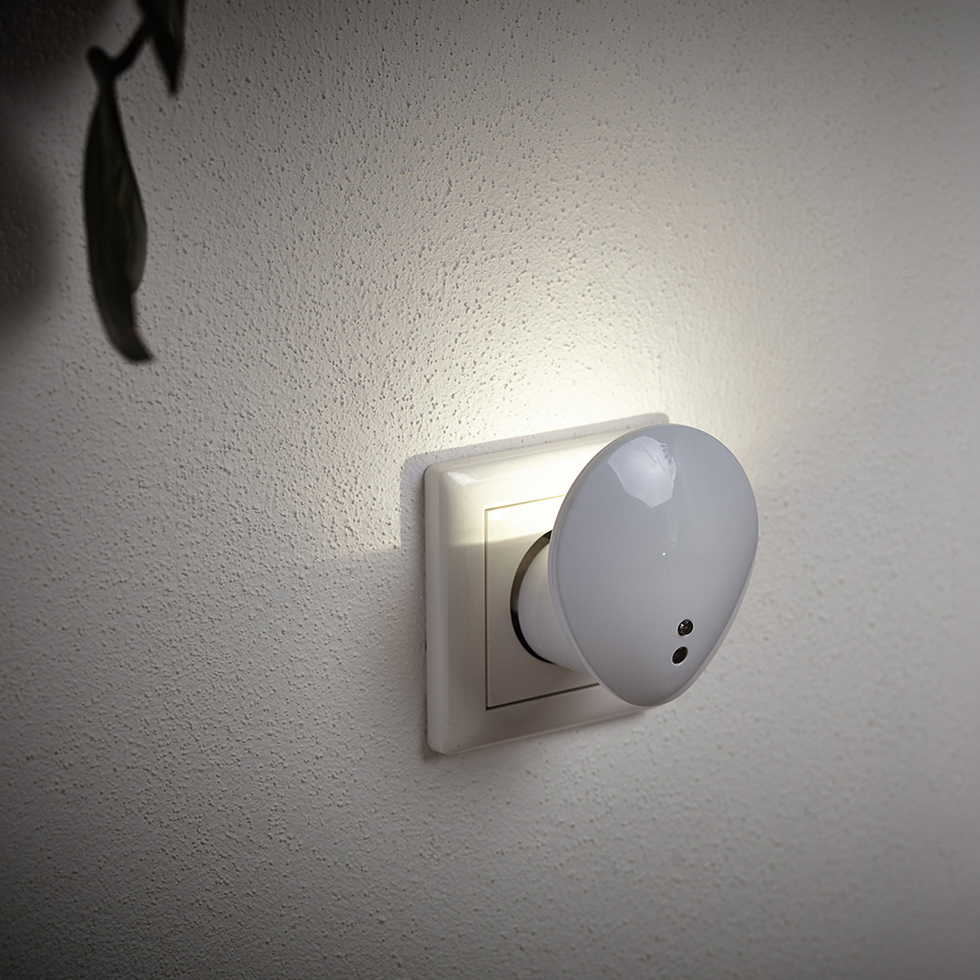 LED Steckernachtlicht N17 Dämmerungssensor, weiß